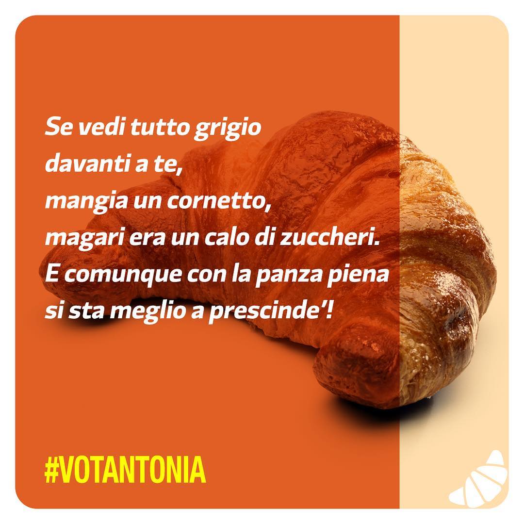 Se vedi tutto grigio davanti a te, mangia un cornetto, magari era un calo di zuccheri… e comunque con la panza piena si sta meglio a prescinde’!⠀
#votantonia #votantoniapremier #elezioni2018